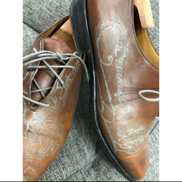 Berluti - ベルルッティ 100%偽物です！お気をつけを！の通販 by 天寿｜ベルルッティならラクマ