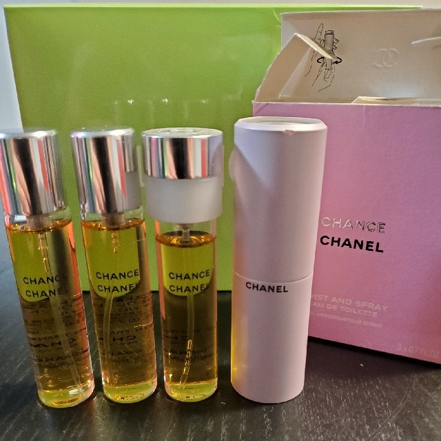 CHANEL ココマドモアゼル EDP ツイスト&スプレイ