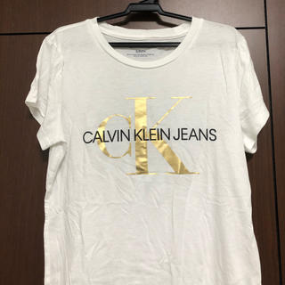 カルバンクライン(Calvin Klein)のCalvin Klein カルバンクライン Tシャツ 白 ゴールド(Tシャツ(半袖/袖なし))