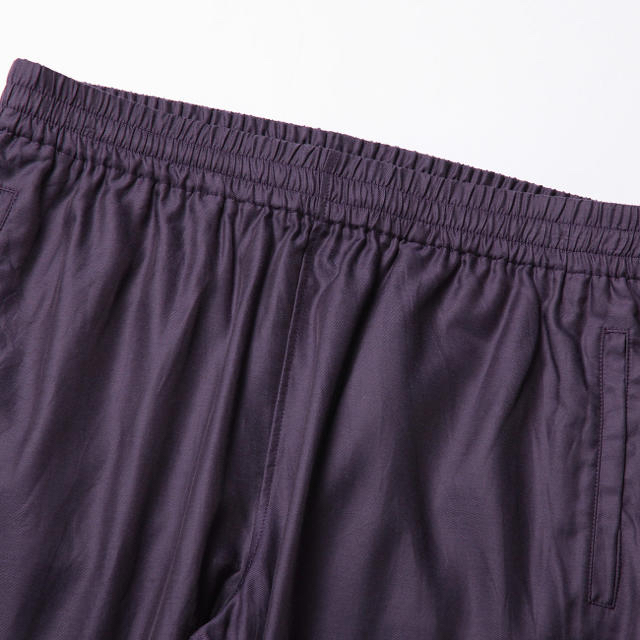 SUNSEA(サンシー)のURU(ウル)/COTTON CUPRA EASY PANTS/Purple メンズのパンツ(スラックス)の商品写真