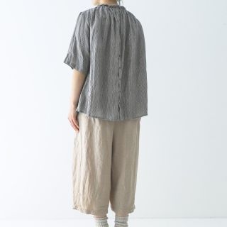 nest Robe - 新品☆今期 ネストローブ 先染めリネンフリルカラー