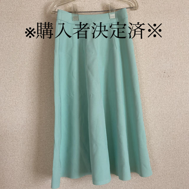 Andemiu(アンデミュウ)のリバーシブルスカート   レディースのスカート(ひざ丈スカート)の商品写真