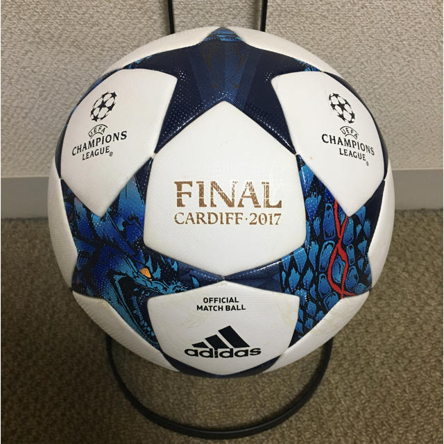 2017 CARDIFF フィナーレ アディダス 公式球 サッカーボール