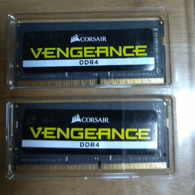 Corsair   (DDR4 SO PC4-19200 8GB 2枚組)