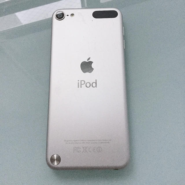 iPod touch(アイポッドタッチ)のipod touch 第5世代 32GB スマホ/家電/カメラのPC/タブレット(タブレット)の商品写真