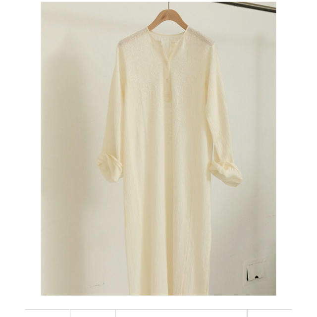 TODAYFUL(トゥデイフル)のtodayful  Embroidery Gauze Dress 38 レディースのワンピース(ロングワンピース/マキシワンピース)の商品写真