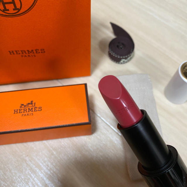 HERMES エルメス　21 ローズ・エピセルージュ　ア　レーヴルサティネ