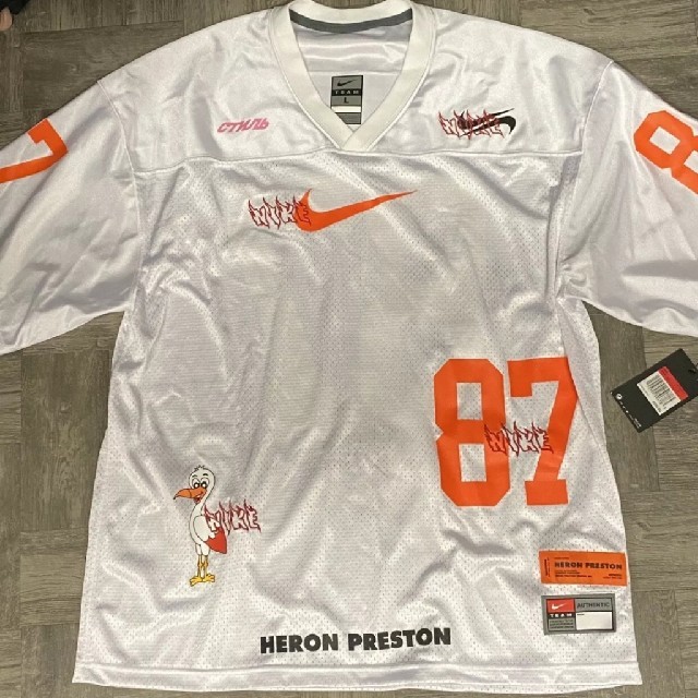 日本未発売 HERON PRESTON NIKEアメフトシャツ ワンオク