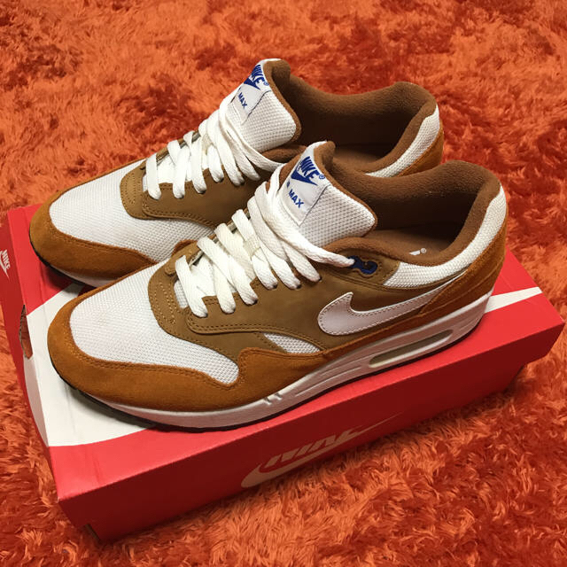 スニーカーNIKE AIRMAX 1  カレー