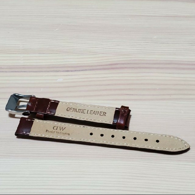 Daniel Wellington(ダニエルウェリントン)の新品 32mm Daniel Wellington 腕時計+替ベルト レディースのファッション小物(腕時計)の商品写真