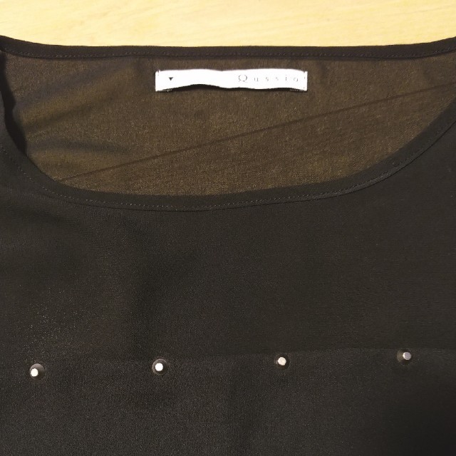 Qussio(クーシオ)のクーシオ　トップス レディースのトップス(Tシャツ(半袖/袖なし))の商品写真