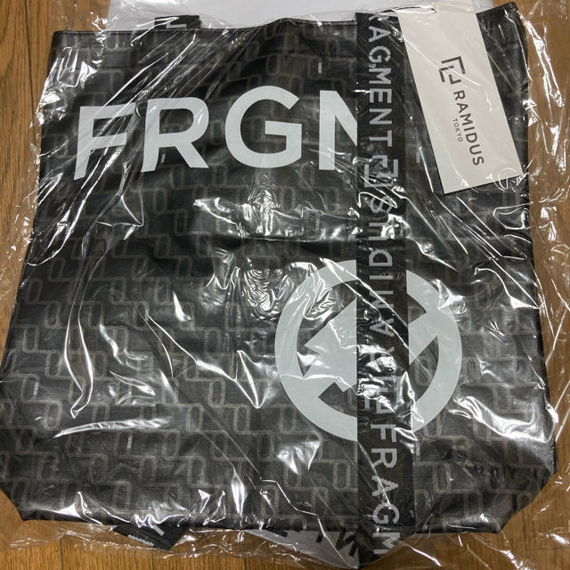 FRAGMENT(フラグメント)の専用 メンズのバッグ(トートバッグ)の商品写真