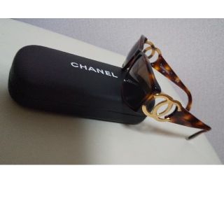 シャネル(CHANEL)の専用です。正規品 CHANEL シャネル ココマーク サングラス 箱付き(サングラス/メガネ)