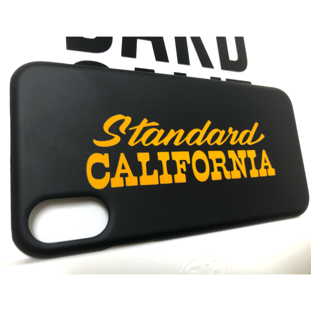 STANDARD CALIFORNIA(スタンダードカリフォルニア)のiPhoneケース STANDARD CALIFORNIA スマホ/家電/カメラのスマホアクセサリー(iPhoneケース)の商品写真