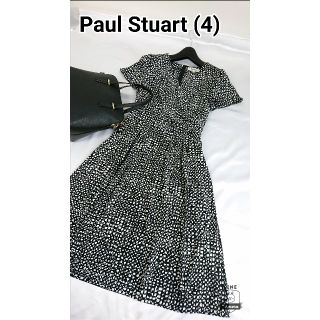 ポールスチュアート(Paul Stuart)の美品♪(４→M) ポールスチュアート ワンピース(ひざ丈ワンピース)