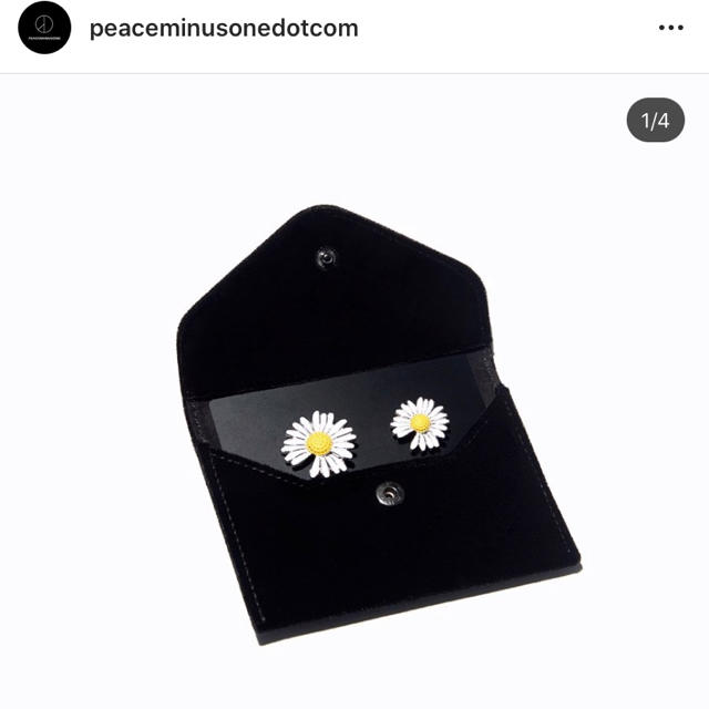 PEACEMINUSONE(ピースマイナスワン)のPMO DAISY PIN SET エンタメ/ホビーのアニメグッズ(バッジ/ピンバッジ)の商品写真