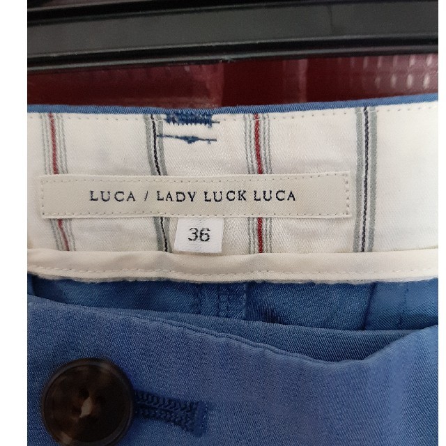 LUCA(ルカ)のLADY LUCK LUCA★クロップドパンツ★36 レディースのパンツ(クロップドパンツ)の商品写真