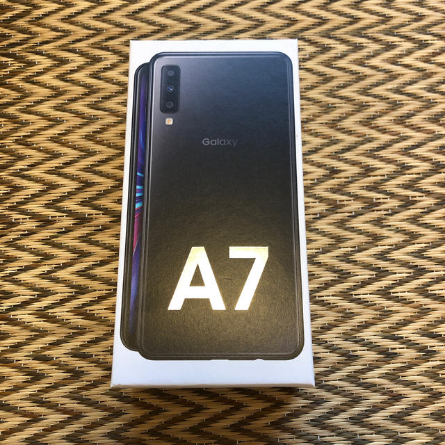 GALAXY A7 新品未使用 GALAXY A7 新品未使用