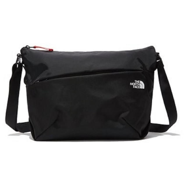 THE NORTH FACE(ザノースフェイス)の新品　ザノースフェイス　ショルダーバッグ　韓国限定 メンズのバッグ(ショルダーバッグ)の商品写真