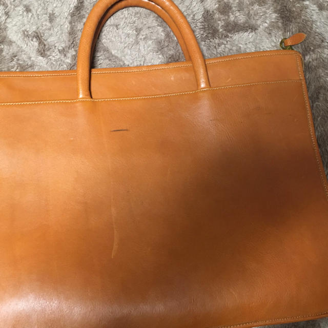 IL BISONTE(イルビゾンテ)のイルビゾンテ　ブリーフ　ビジネス　オレンジ メンズのバッグ(ビジネスバッグ)の商品写真