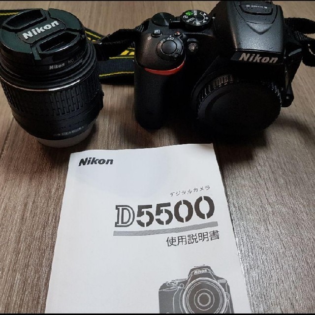 Nikon デジタル一眼レフカメラ D5500 レンズキット