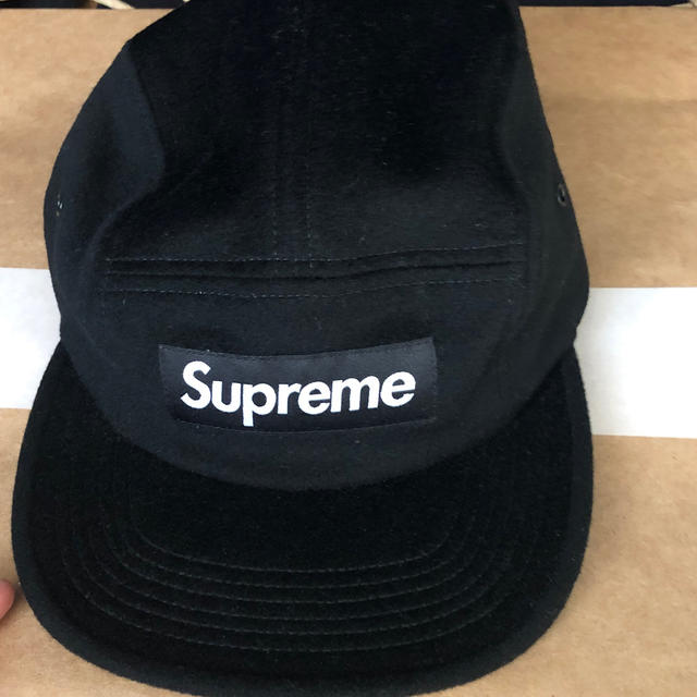 supremeの帽子