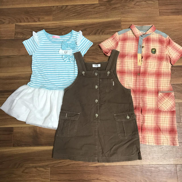 BeBe(ベベ)の女の子　夏服　１２０ まとめ売り　セット キッズ/ベビー/マタニティのキッズ服女の子用(90cm~)(Tシャツ/カットソー)の商品写真