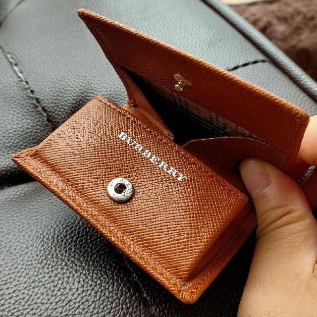 BURBERRY(バーバリー)の新品未使用品 BURBERRYボックスコインケース  小銭入れ メンズのファッション小物(コインケース/小銭入れ)の商品写真