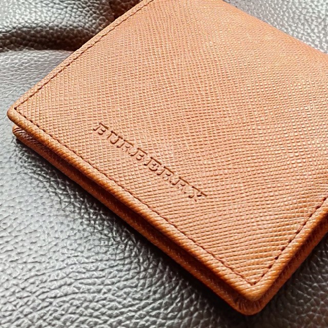 BURBERRY(バーバリー)の新品未使用品 BURBERRYボックスコインケース  小銭入れ メンズのファッション小物(コインケース/小銭入れ)の商品写真