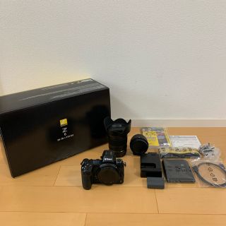 ニコン(Nikon)の極美品 Nikon Z6 24-70+FTZ マウントアダプターキット(ミラーレス一眼)