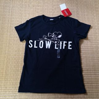 ピーナッツ(PEANUTS)のTシャツ　レディース　スヌーピー(Tシャツ(半袖/袖なし))