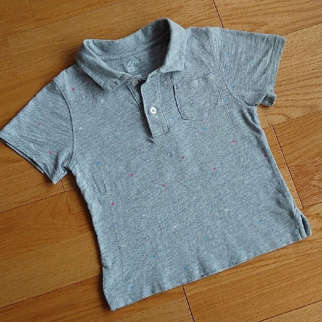 babyGAP(ベビーギャップ)のポロシャツ　トップス　Tシャツ キッズ/ベビー/マタニティのキッズ服男の子用(90cm~)(Tシャツ/カットソー)の商品写真