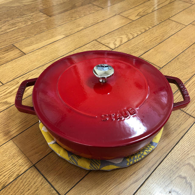 STAUB(ストウブ)の北欧カラー鍋敷　大　ストウブ28対応 ハンドメイドの生活雑貨(キッチン小物)の商品写真