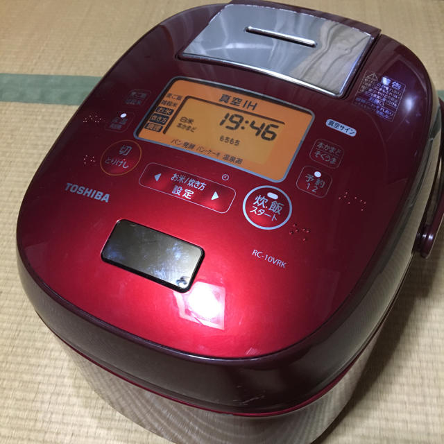 東芝(トウシバ)のTOSHIBA  圧力IH炊飯器 スマホ/家電/カメラの調理家電(炊飯器)の商品写真