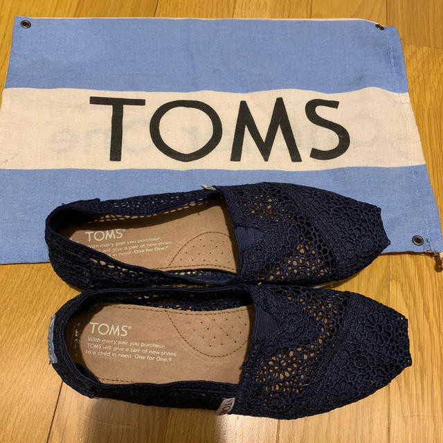 TOMS(トムズ)のTOMSスリッポン レディースの靴/シューズ(スリッポン/モカシン)の商品写真