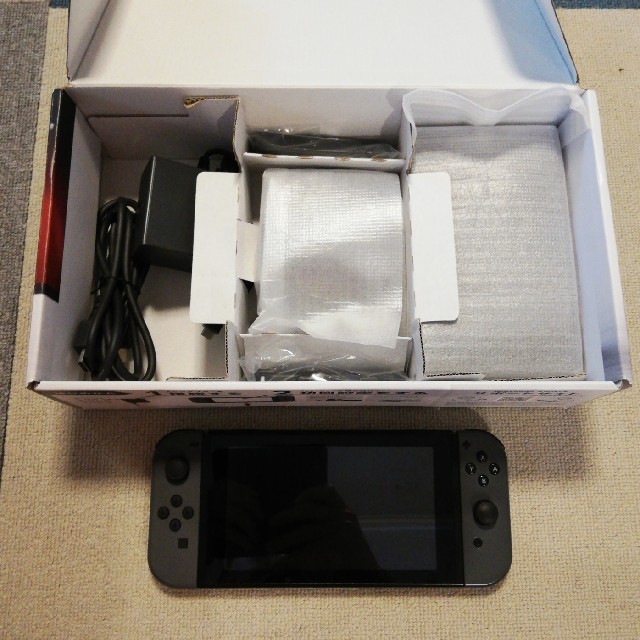 Nintendo Switch グレー 1