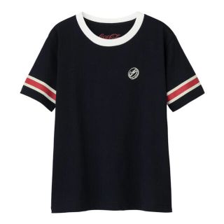 ジーユー(GU)の【新品】GU　コカコーラ　ボトルキャップ　ワンポイント　Tシャツ　ネイビー(Tシャツ(半袖/袖なし))