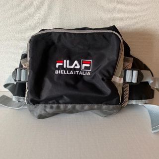 フィラ(FILA)のFILA ウエストポーチ　ボディバッグ(ボディーバッグ)