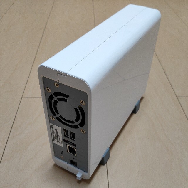 QNAP TurboNAS TS-112 スマホ/家電/カメラのPC/タブレット(PC周辺機器)の商品写真