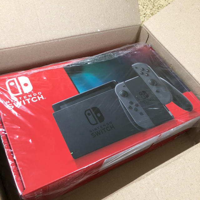 ＊新品・未開封＊ Nintendo Switch 本体 グレーニンテンドースイッチ