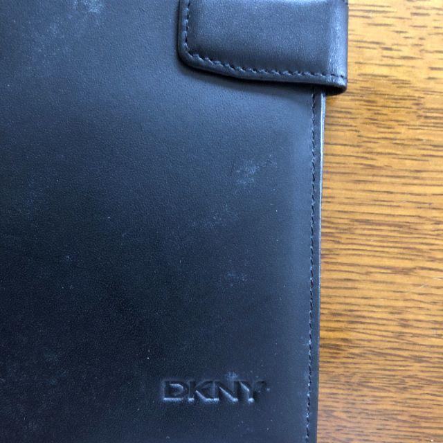⭐️お値引き⭐️     DKNY   長財布