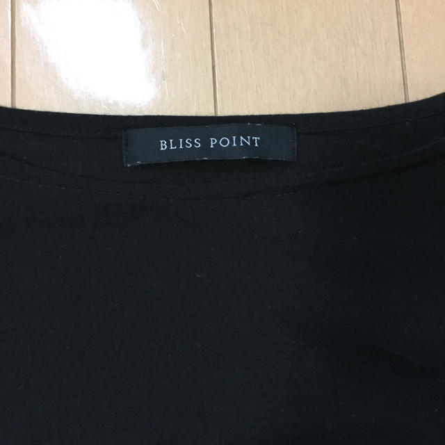 BLISS POINT(ブリスポイント)の【BLISS POINT】エスニック刺繍レーストップス　ブラック　Mサイズ レディースのトップス(シャツ/ブラウス(半袖/袖なし))の商品写真