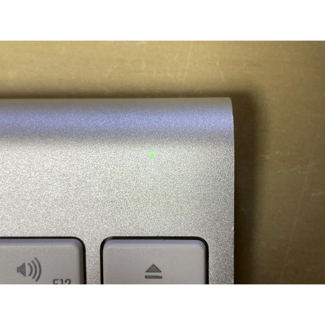 Mac (Apple)(マック)の［値下げ］Apple Wireless Keyboard(JIS) スマホ/家電/カメラのPC/タブレット(PC周辺機器)の商品写真