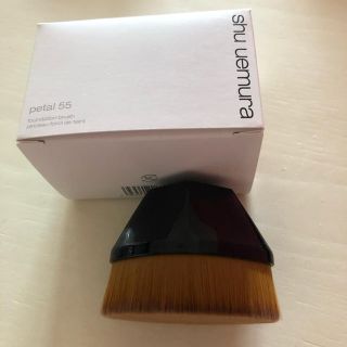 シュウウエムラ(shu uemura)の シュウ ウエムラ ペタル 55 ファンデーション ブラシ (チーク/フェイスブラシ)