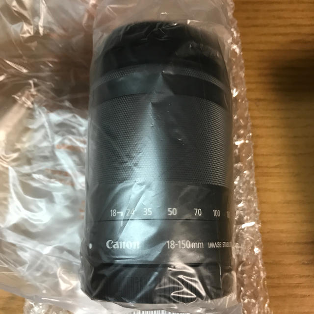 新品未使用 EF-M18-150mm F3.5-6.3 IS STM-