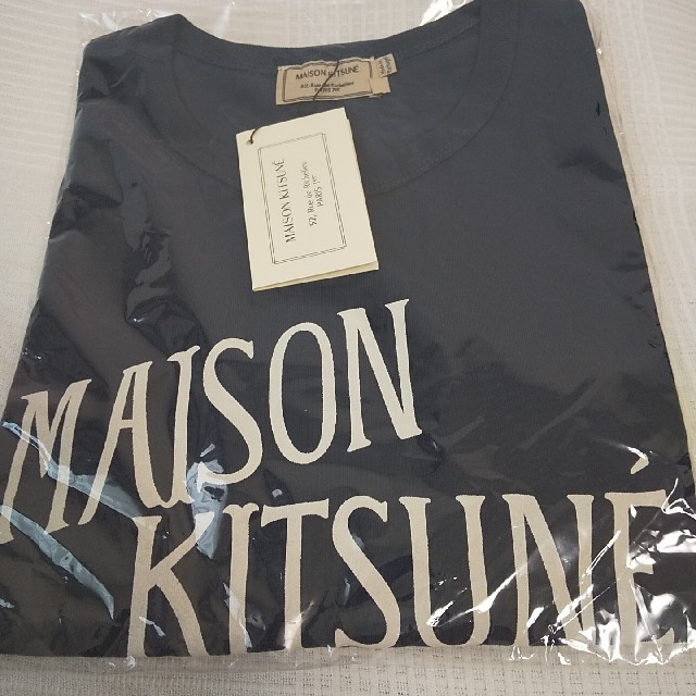 MAISON KITSUNE'(メゾンキツネ)のメゾンキツネ 半袖Tシャツ Mサイズ【新品未使用】 メンズのトップス(Tシャツ/カットソー(半袖/袖なし))の商品写真