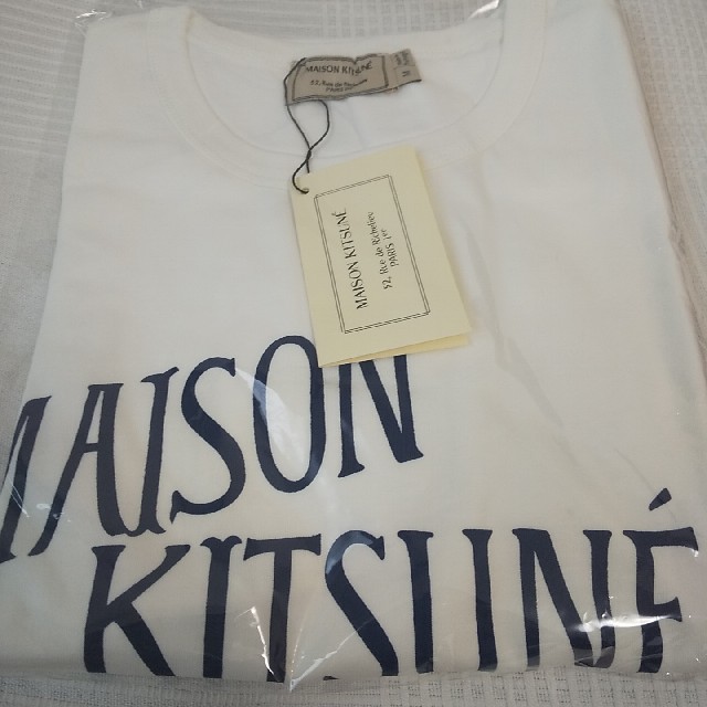 MAISON KITSUNE'(メゾンキツネ)のメゾンキツネ 半袖Tシャツ Mサイズ【新品未使用】 メンズのトップス(Tシャツ/カットソー(半袖/袖なし))の商品写真