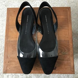 ザラ(ZARA)のザラ　バックベルトフラットサンダル(ハイヒール/パンプス)