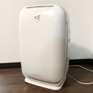 ダイキン(DAIKIN)のDAIKIN ダイキン 加湿空気清浄機  うるおい光クリエール TCK55M-W(空気清浄器)