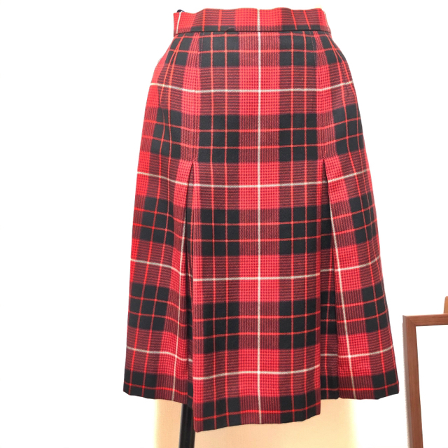 Yorkland(ヨークランド)のYORKLAND スカート レディースのスカート(ひざ丈スカート)の商品写真